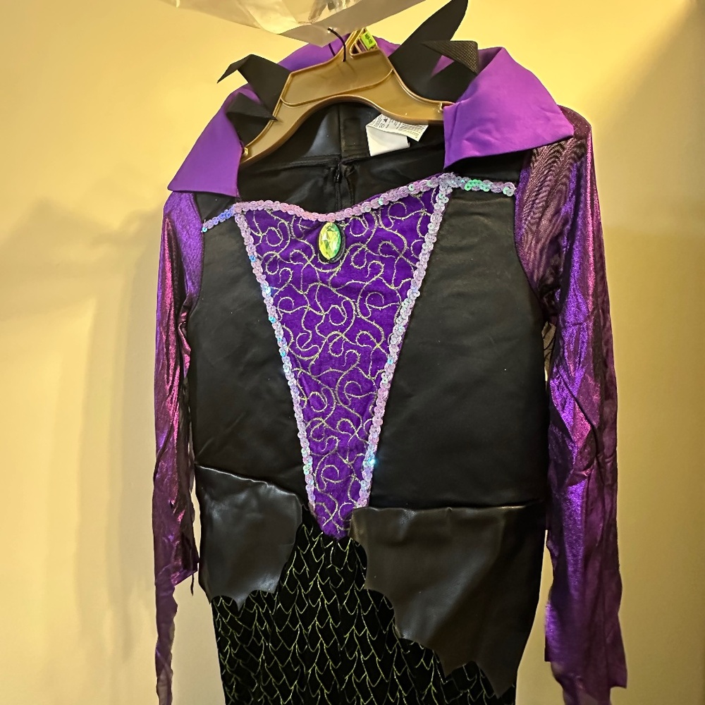 Disney Villains Maleficent Prestige Child Costume - Picture 7 of 13